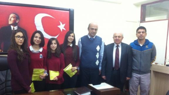 Badminton´ta Şehit Latif Keçeci Anadolu Lisesinin Başarısı...