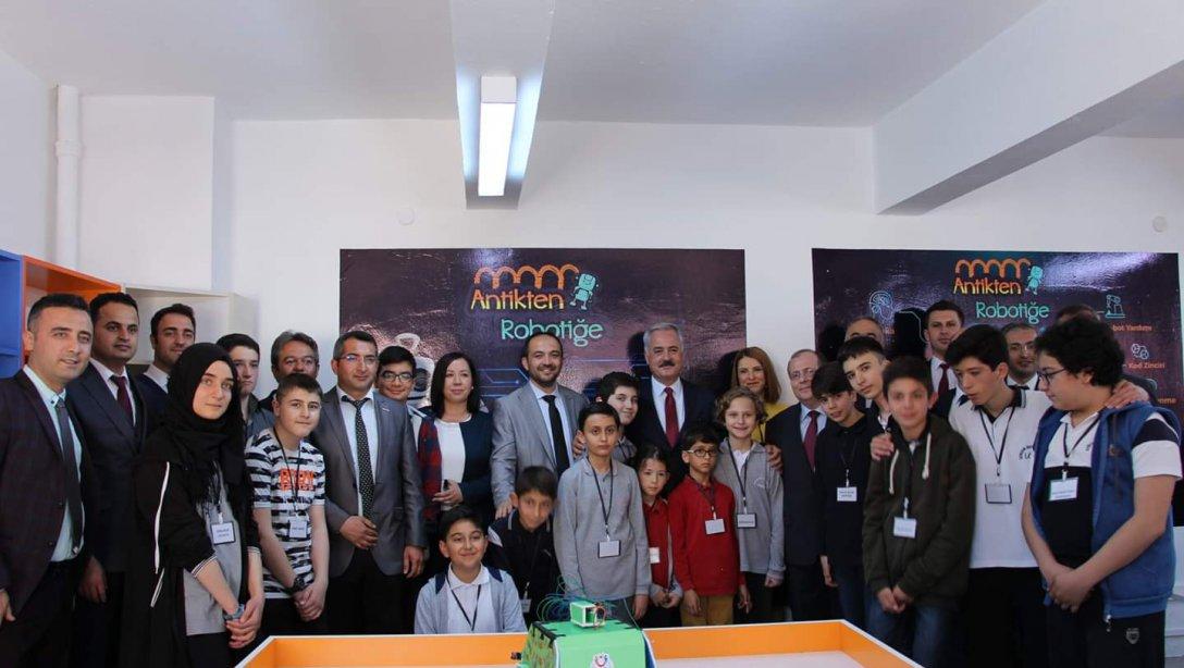 Sayın Valimiz Ömer Seymenoğlu´nun Katılımıyla Çınar Teknoloji Geliştirme Merkezi Açıldı