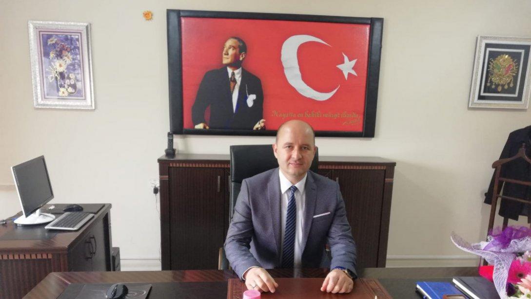 İlçe Millî Eğitim Müdürümüz Mehmet KOCAGÖNCÜ, Kurban Bayramı vesilesiyle bir mesaj yayınladı.
