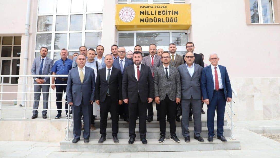 İl Milli Eğitim Müdürümüz Sayın Recai Ocak Okul Kurum Müdürlerimizle Bir Araya Geldi